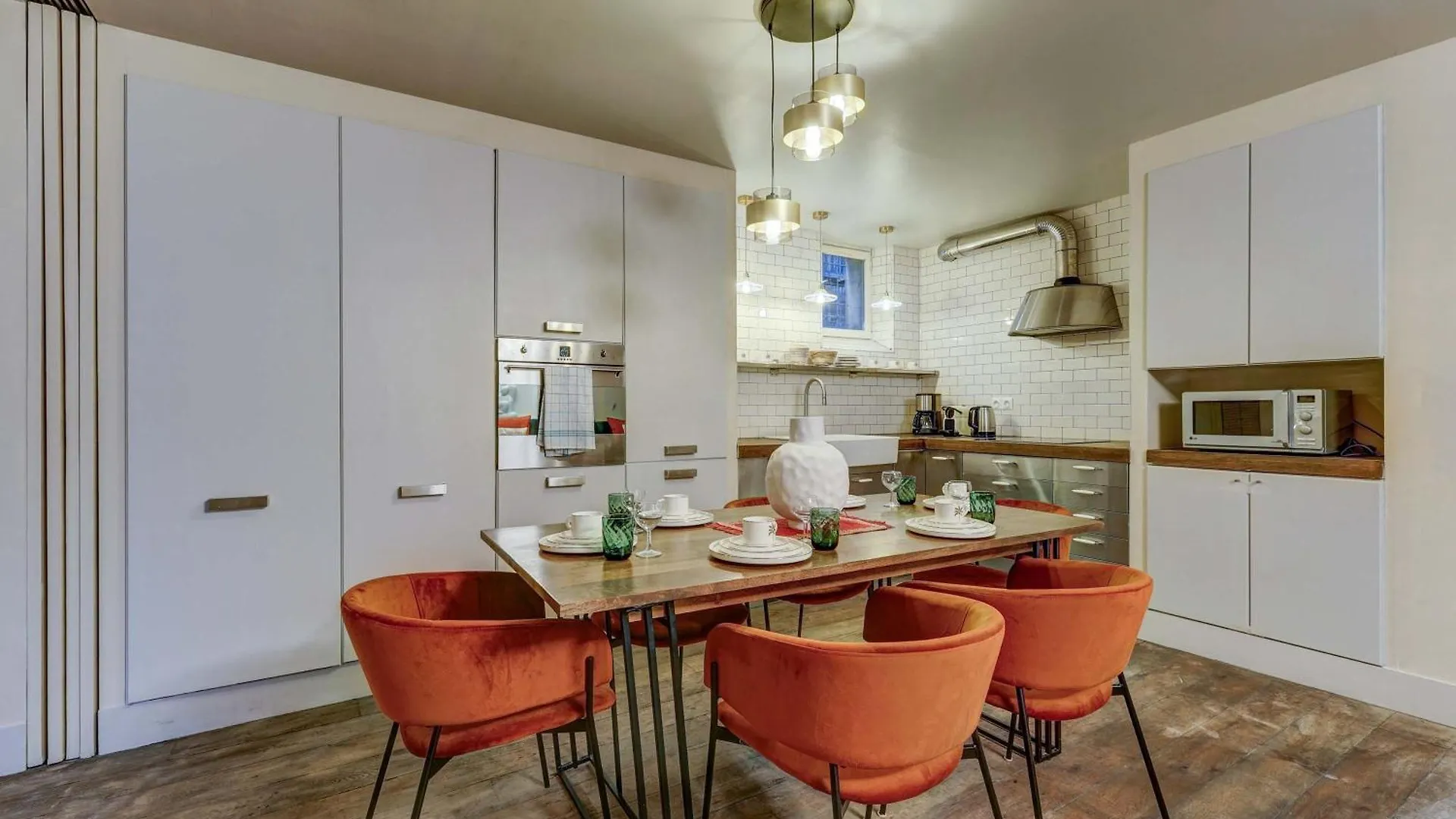 Le Marais - Les Halles Colorful & Modern 3bd